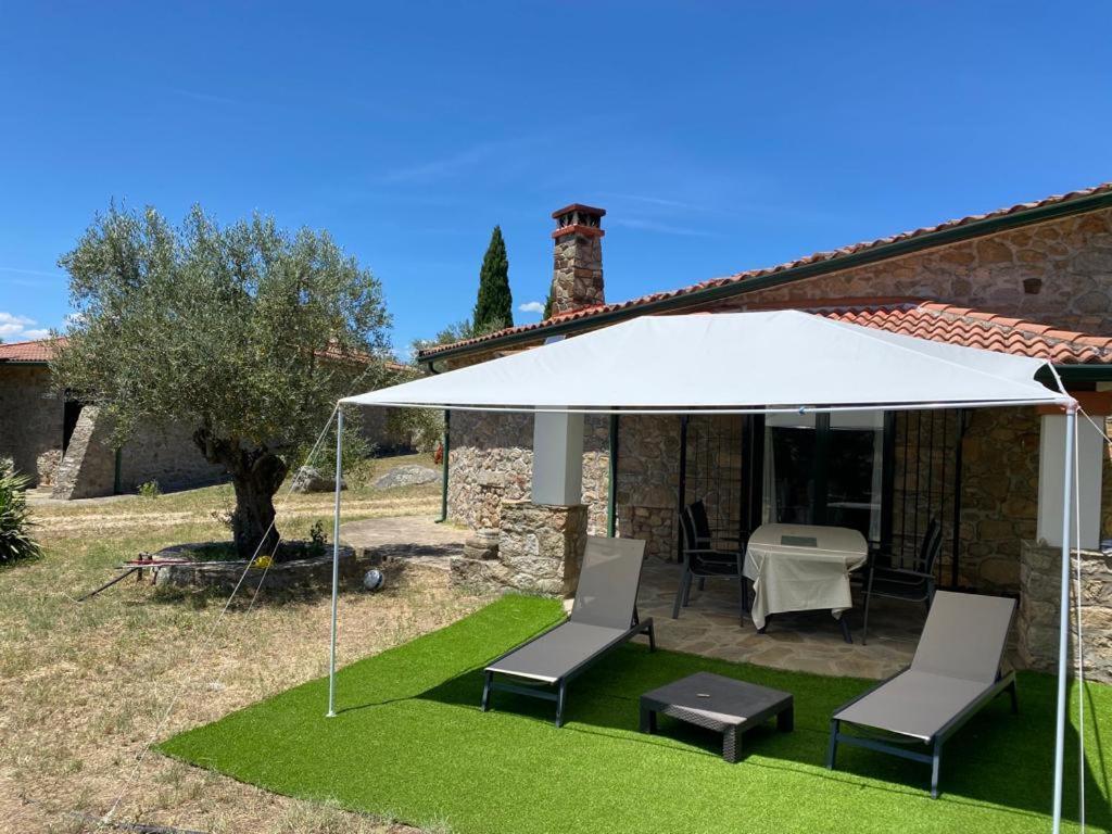 Lidenex Villa Guijo de Granadilla ภายนอก รูปภาพ